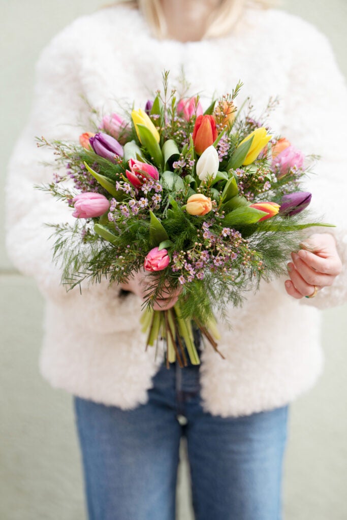 Multifarvet tulipan buket