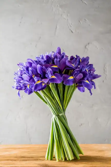 en buket iris