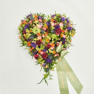 Hjerte med bånd - Floristens kreative valg