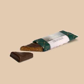 Flødekaramel bar med mørk chokolade