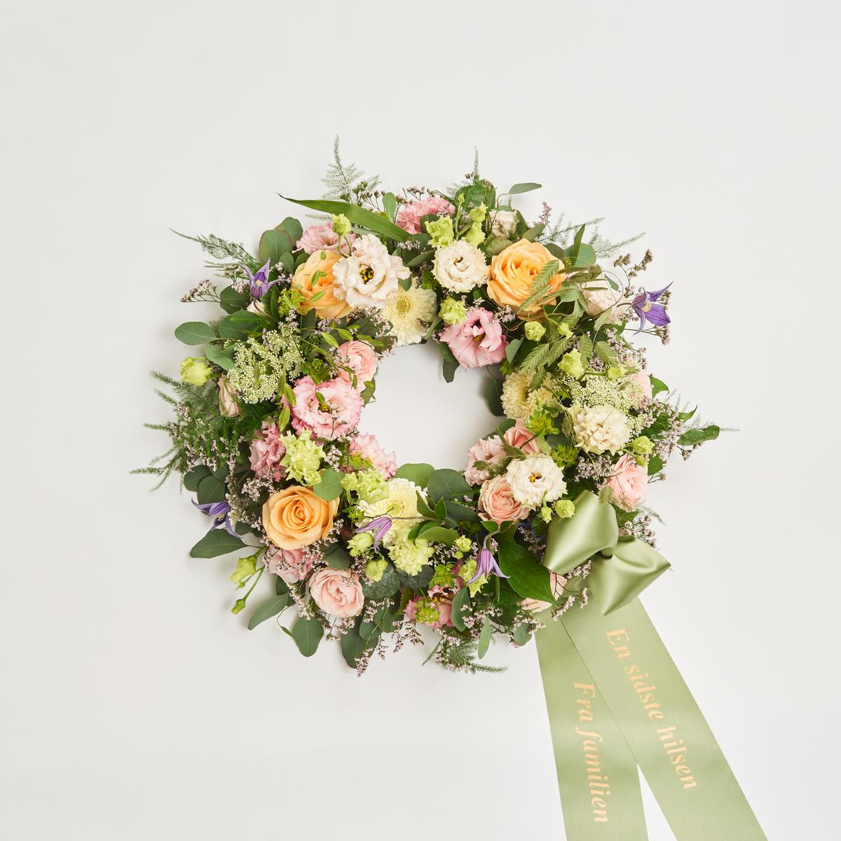 Rundkrans med bånd - Floristens kreative valg
