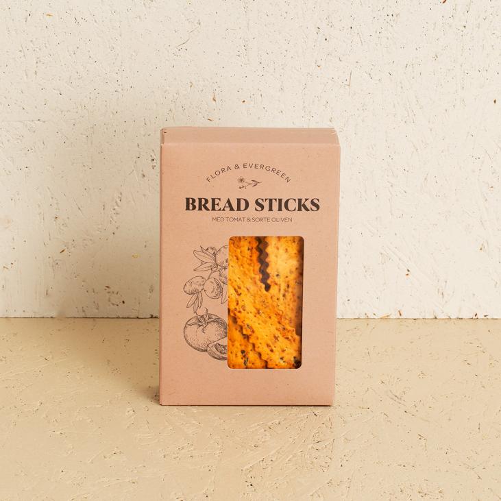 Bread sticks med tomater og sorte oliven