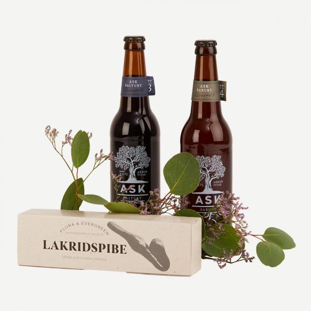 To ASK øl med pibe og pynt